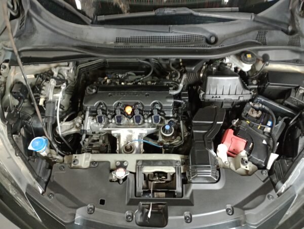 HONDA HR-V TOURING 1.8 CVT AUTOMÁTICA FLEX - Imagem 18