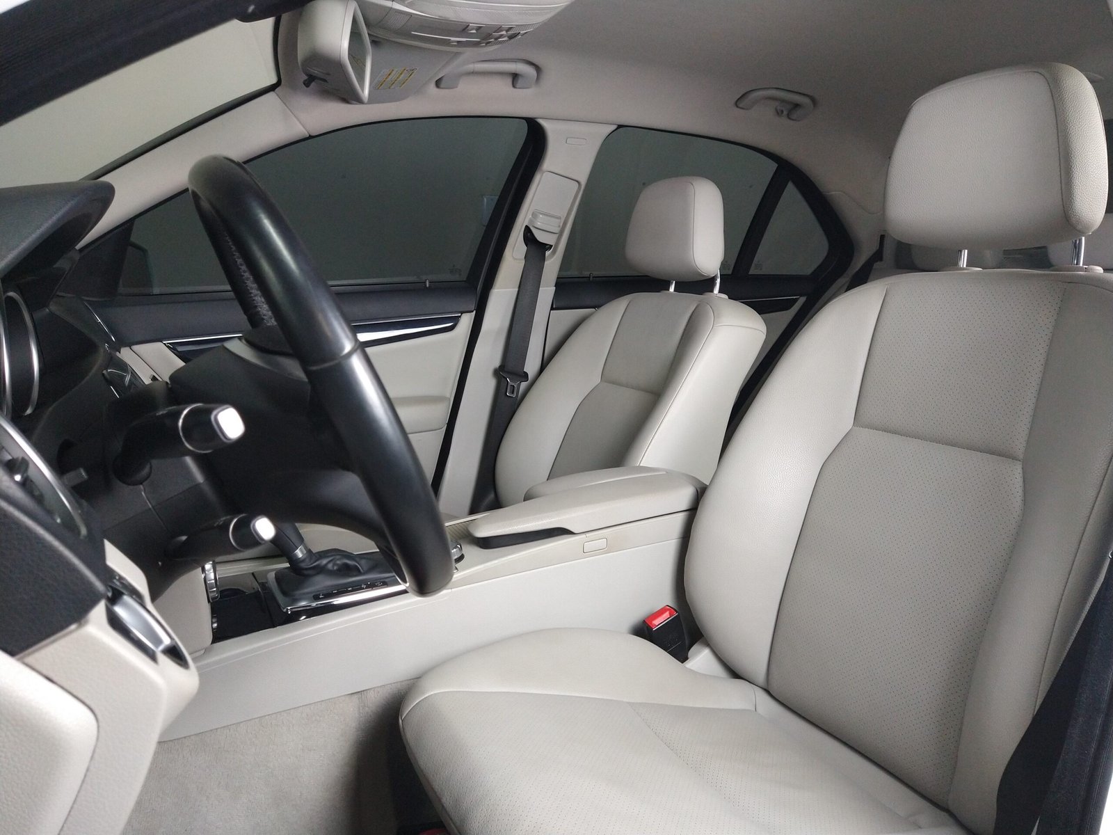 MERCEDES BENS C180 CGI SPORT 1.6 TURBO 4 PORTA AUTOMATICO - Imagem 10