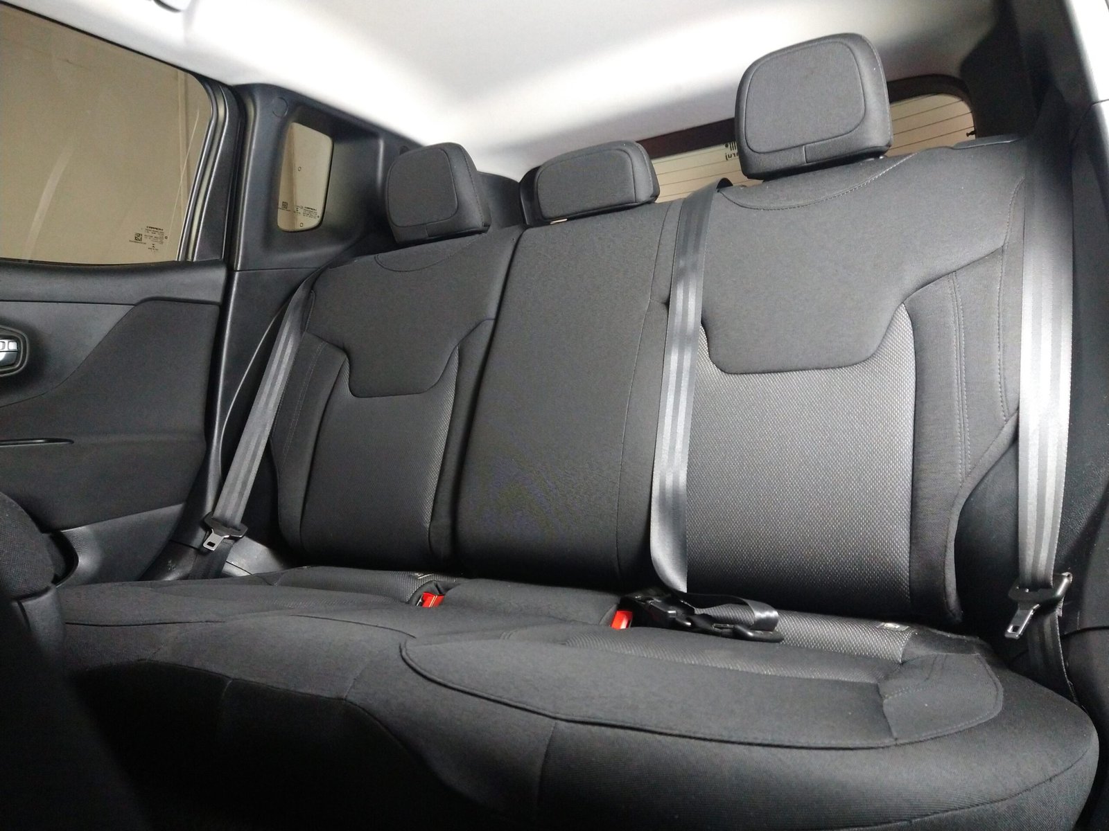 JEEP RENEGADE 1.8 AUTOMÁTICA FLEX 4P. - Imagem 23