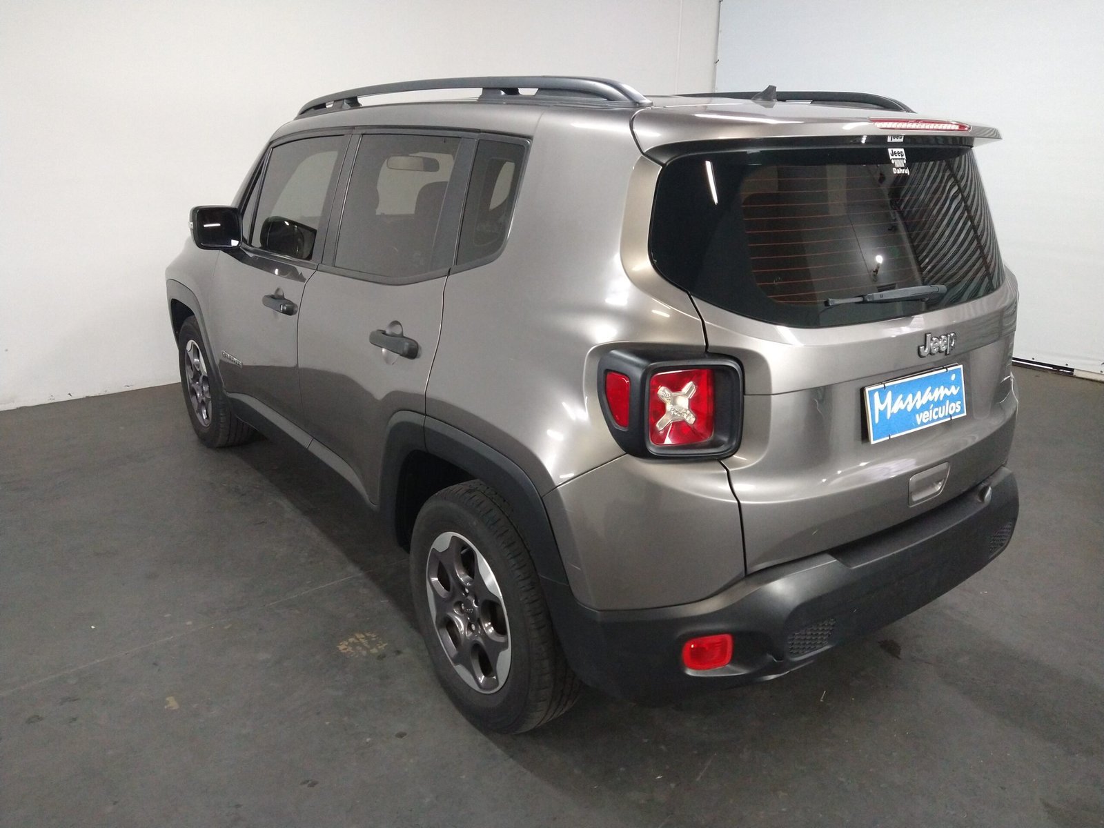JEEP RENEGADE 1.8 AUTOMÁTICA FLEX 4P. - Imagem 28