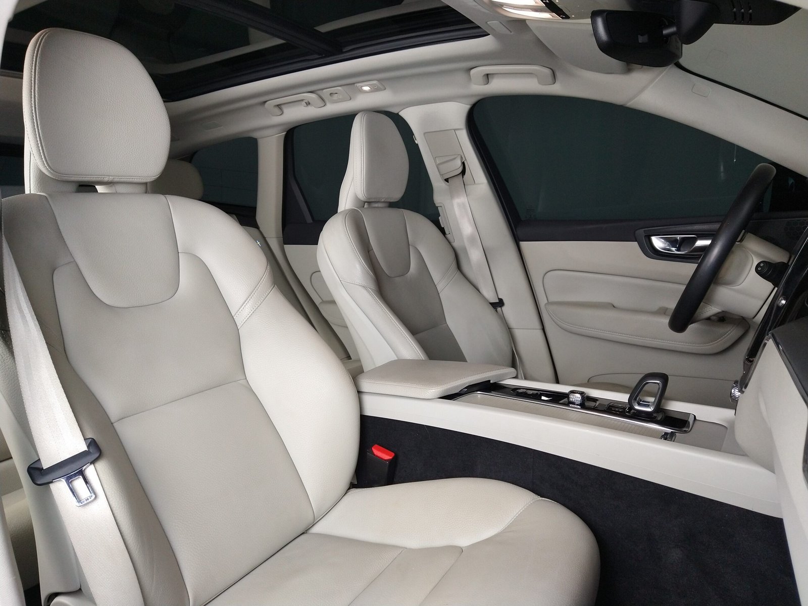 VOLVO XC60 INSCRIPTION EXPRESSION T8 AWD PLUG-IN HYBRID 4P AUTOMÁTICO. - Imagem 7