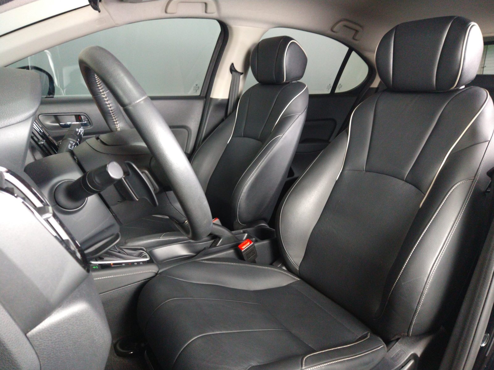 HONDA CITY 1.5 i-VTEC FLEX HATCH EXL CVT - Imagem 11