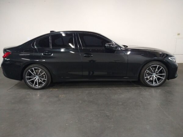 BMW 320i SPORT GP 2.0 16V TURBO AUTOMÁTICA - Imagem 15