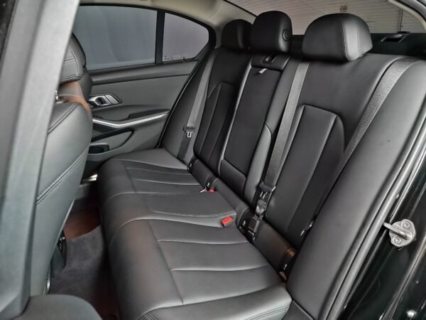 BMW 320i SPORT GP 2.0 16V TURBO AUTOMÁTICA - Imagem 11