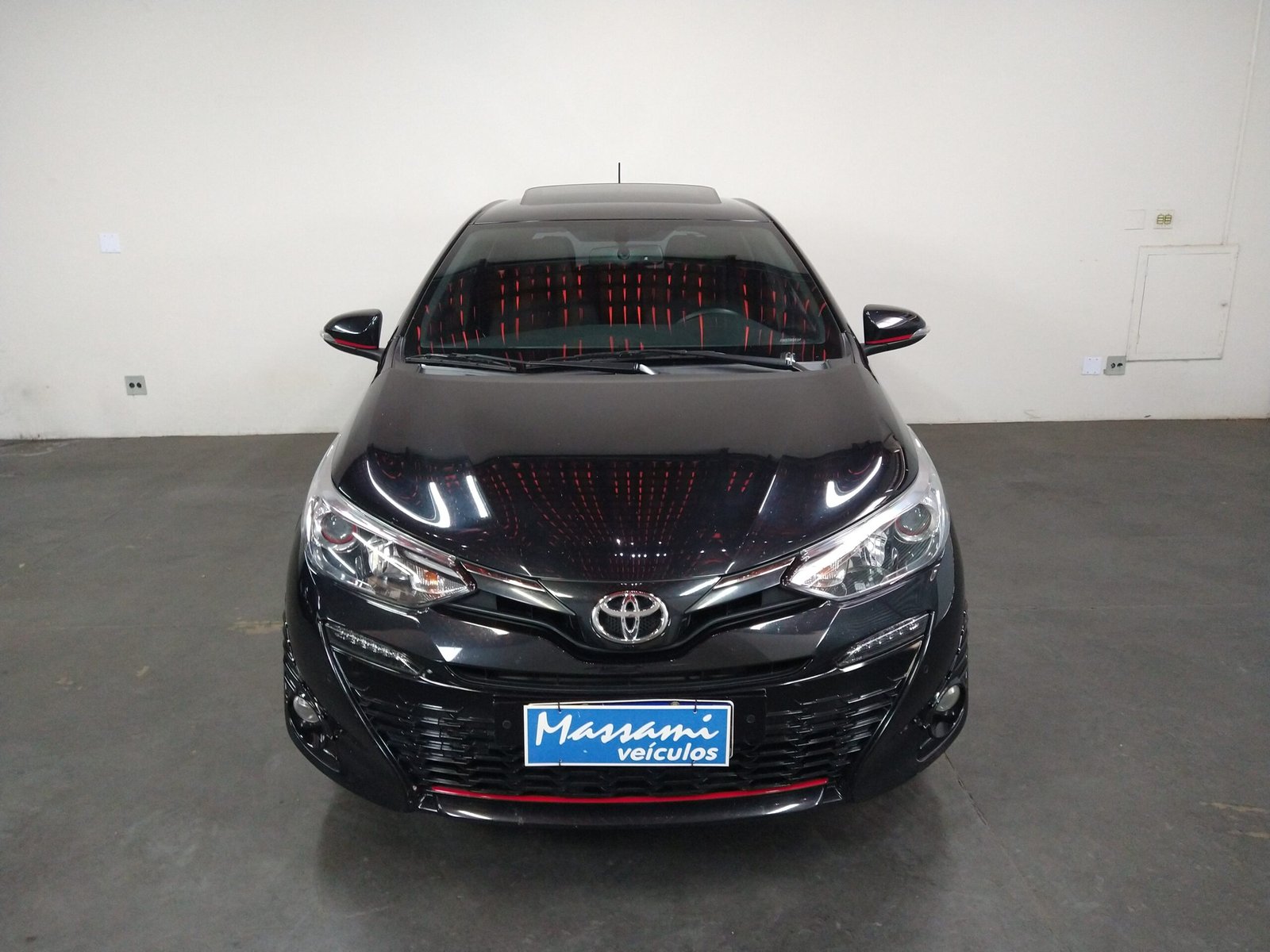 TOYOTA YARIS HATCH 1.5 S FLEX 4P AUTOMÁTICO - Imagem 4