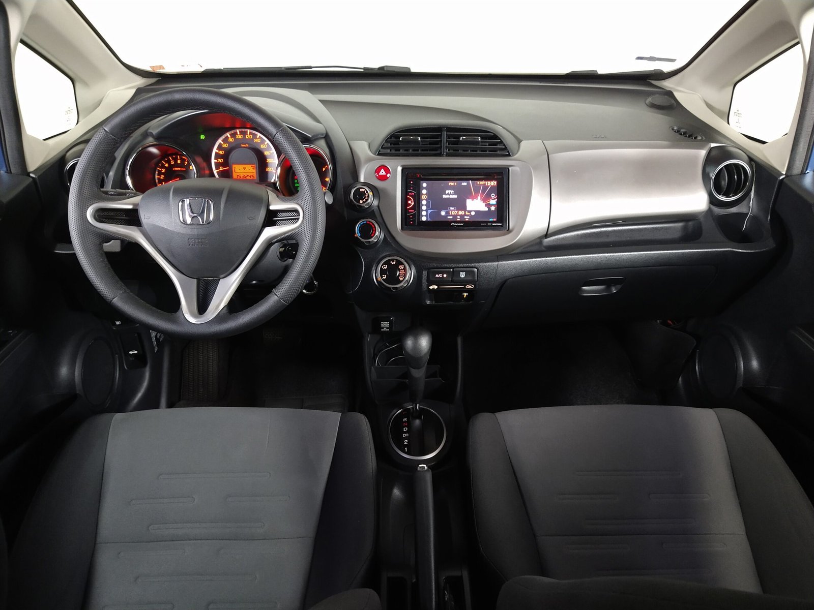 HONDA FIT TWIST 1.5 16V i-VTEC AUTOMÁTICO FLEX 4P. - Imagem 6