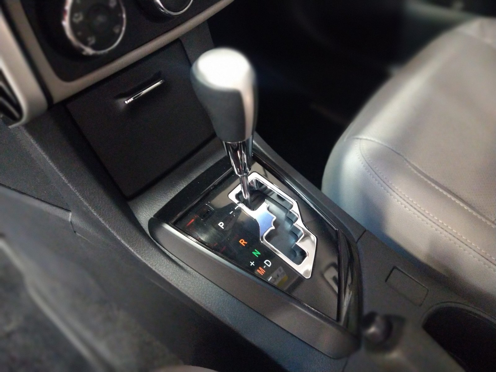 TOYOTA COROLLA 1.8 GLI UPPER 16V FLEX 4P AUTOMÁTICO - Imagem 9