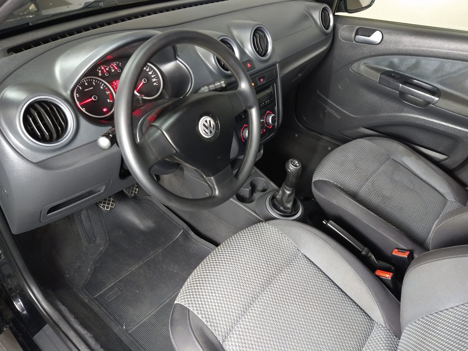 VOLKSWAGEN GOL 1.6 POWER FLEX 4P MANUAL - Imagem 13