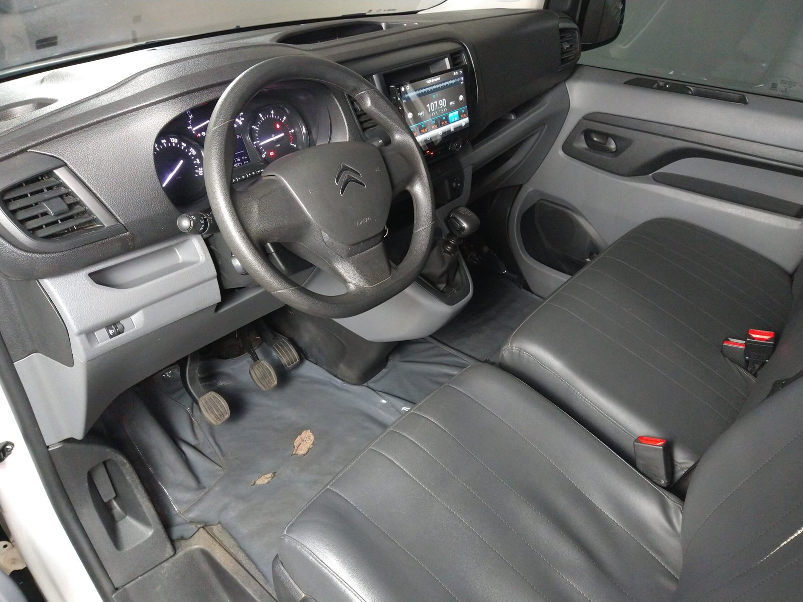 CITROËN JUMPY 1.5 TURBO DIESEL CARGO 3P MANUAL - Imagem 9