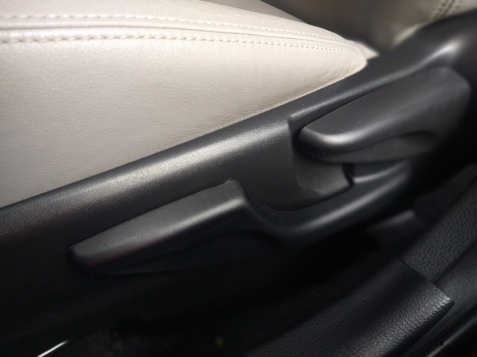 TOYOTA COROLLA 1.8 GLI UPPER 16V FLEX 4P AUTOMÁTICO - Imagem 13