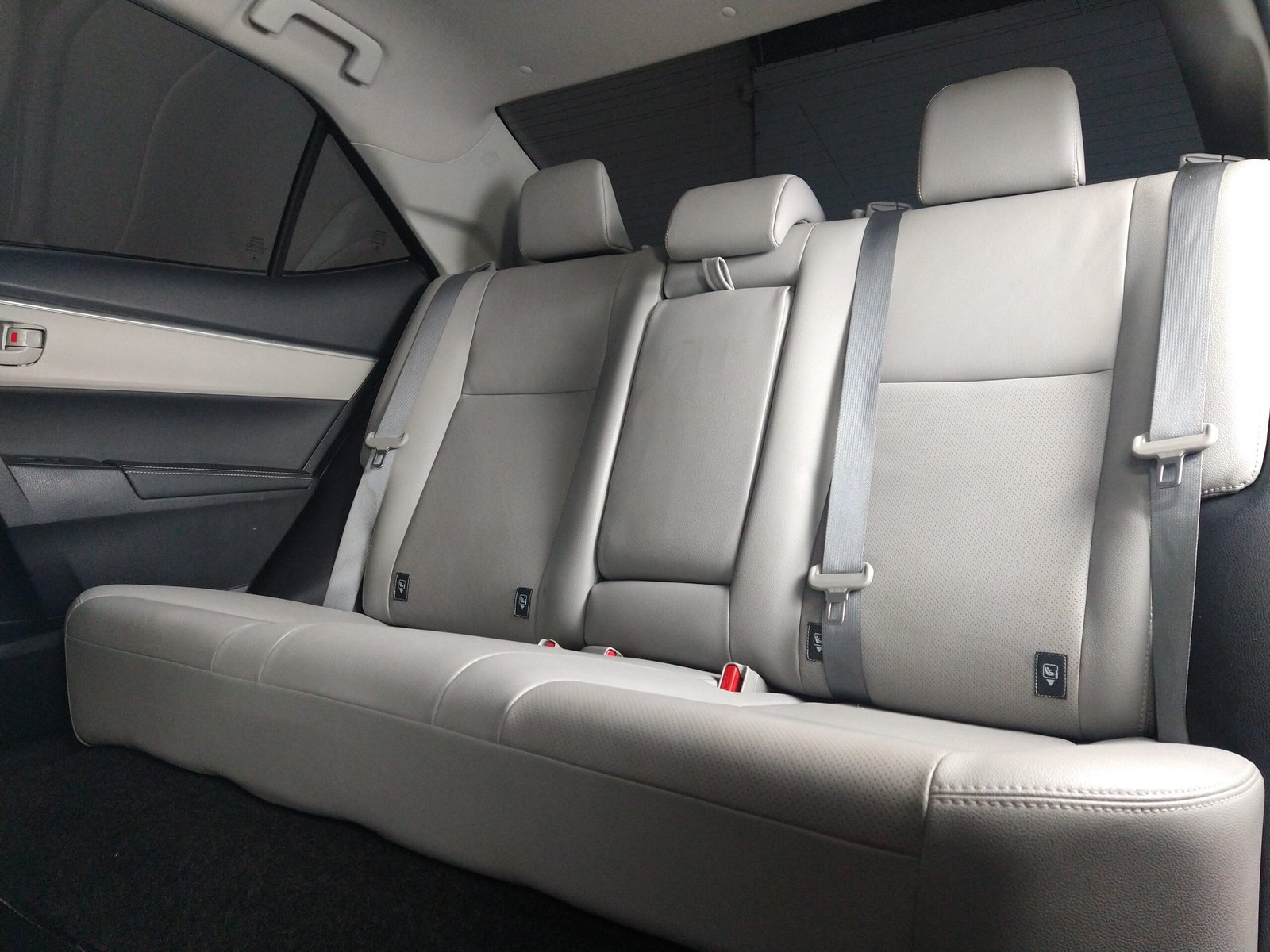 TOYOTA COROLLA 1.8 GLI UPPER 16V FLEX 4P AUTOMÁTICO - Imagem 16