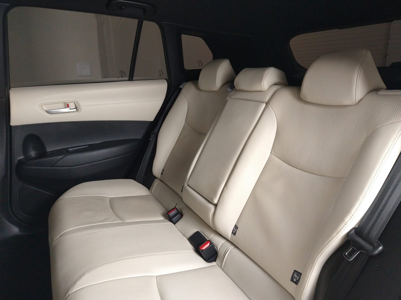 TOYOTA COROLLA CROSS 1.8 XRX FLEX HÍBRIDO 4P AUTOMÁTICO. - Imagem 18