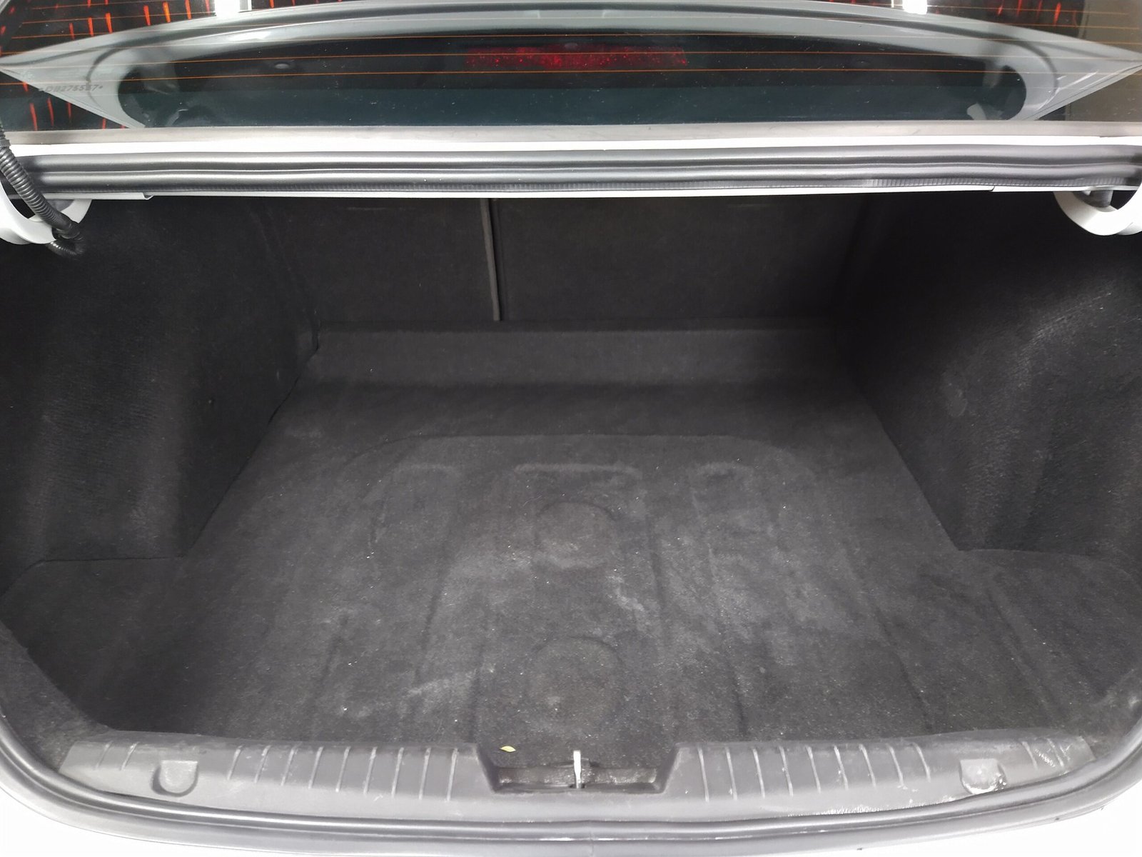 CHEVROLET CRUZE SEDAN LT 1.8 AUTOMÁTICO FLEX - Imagem 17