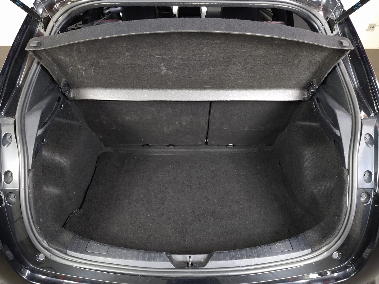 TOYOTA YARIS HATCH 1.5 S FLEX 4P AUTOMÁTICO - Imagem 20