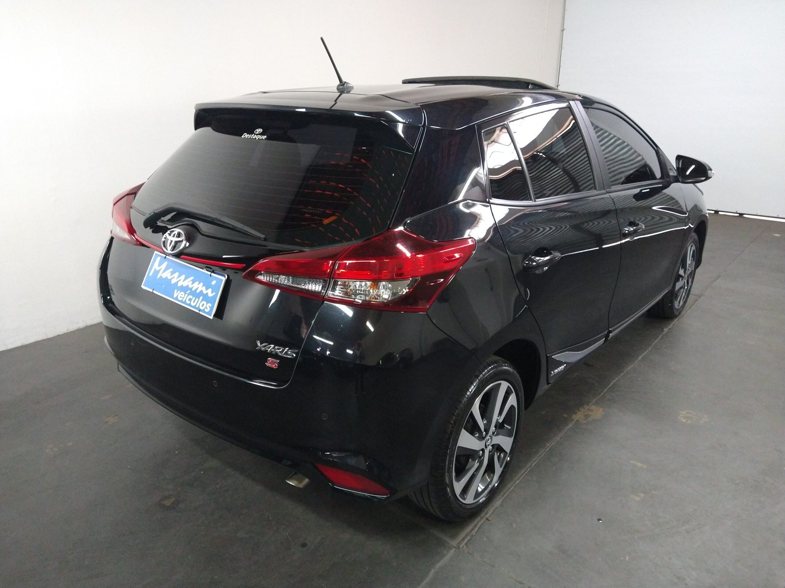 TOYOTA YARIS HATCH 1.5 S FLEX 4P AUTOMÁTICO - Imagem 21