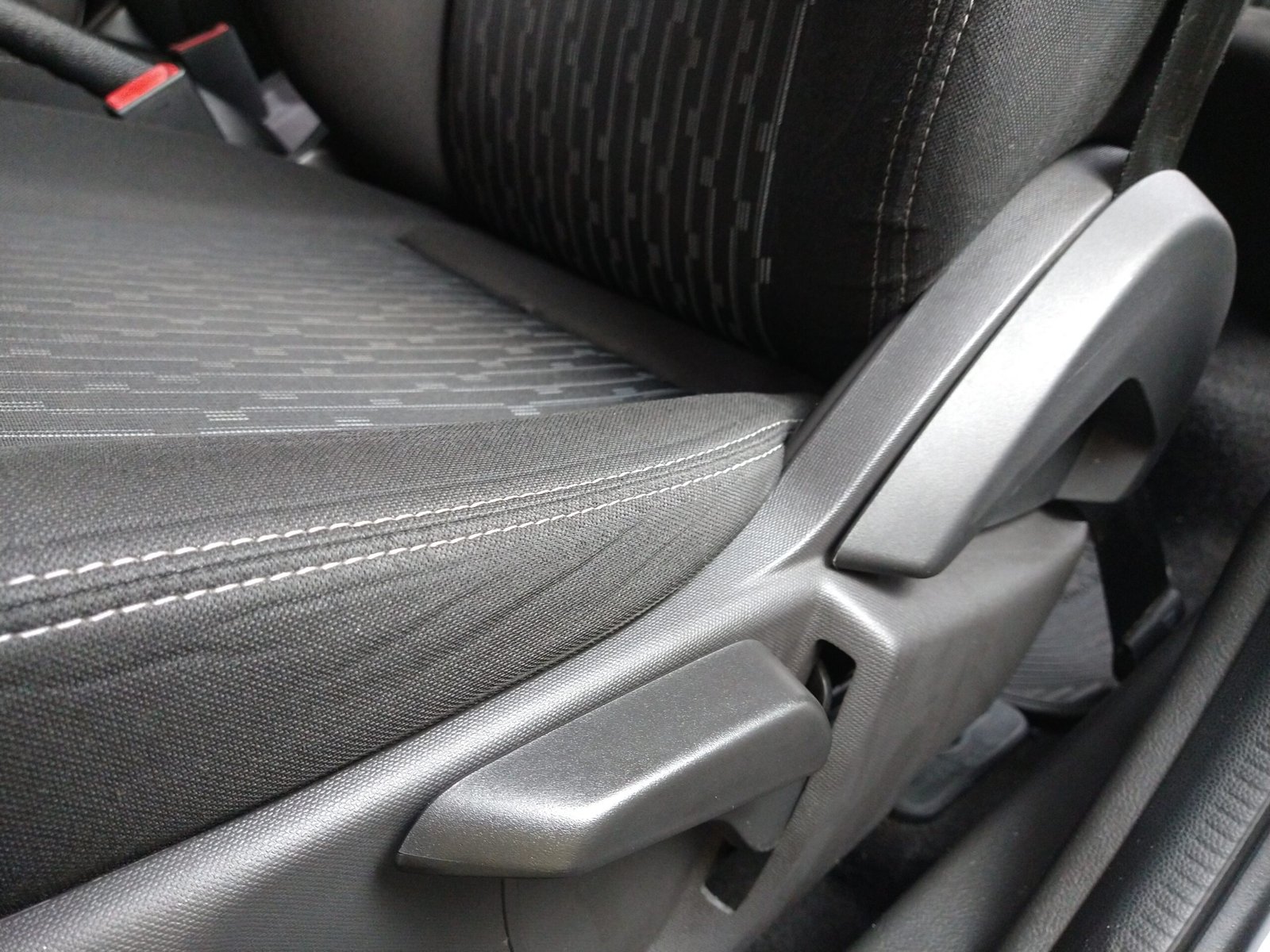 FORD KA HATCH SE 1.0 12V 4P FLEX - Imagem 14