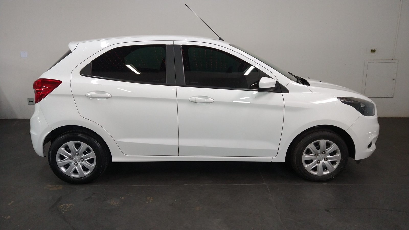 FORD KA HATCH SE 1.0 12V 4P FLEX - Imagem 22