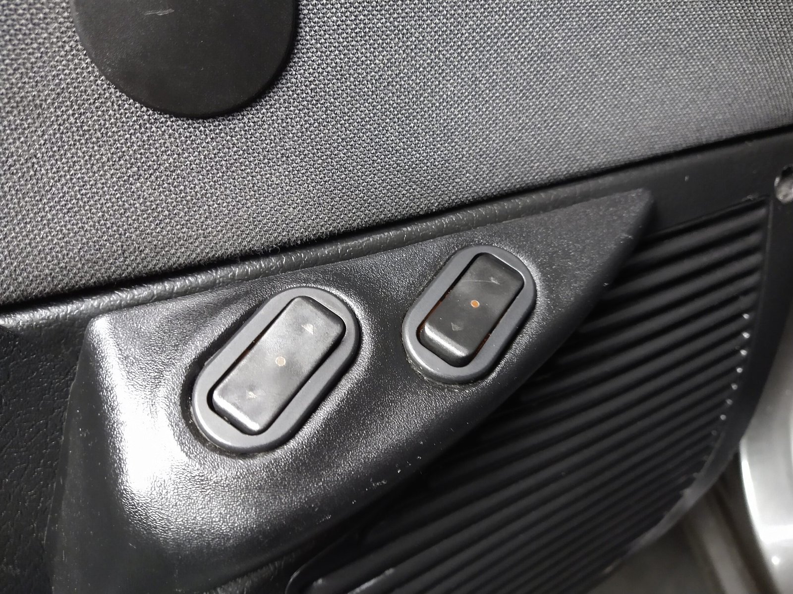 CHEVROLET CLASSIC LS 1.0 FLEX 4P MANUAL. - Imagem 7