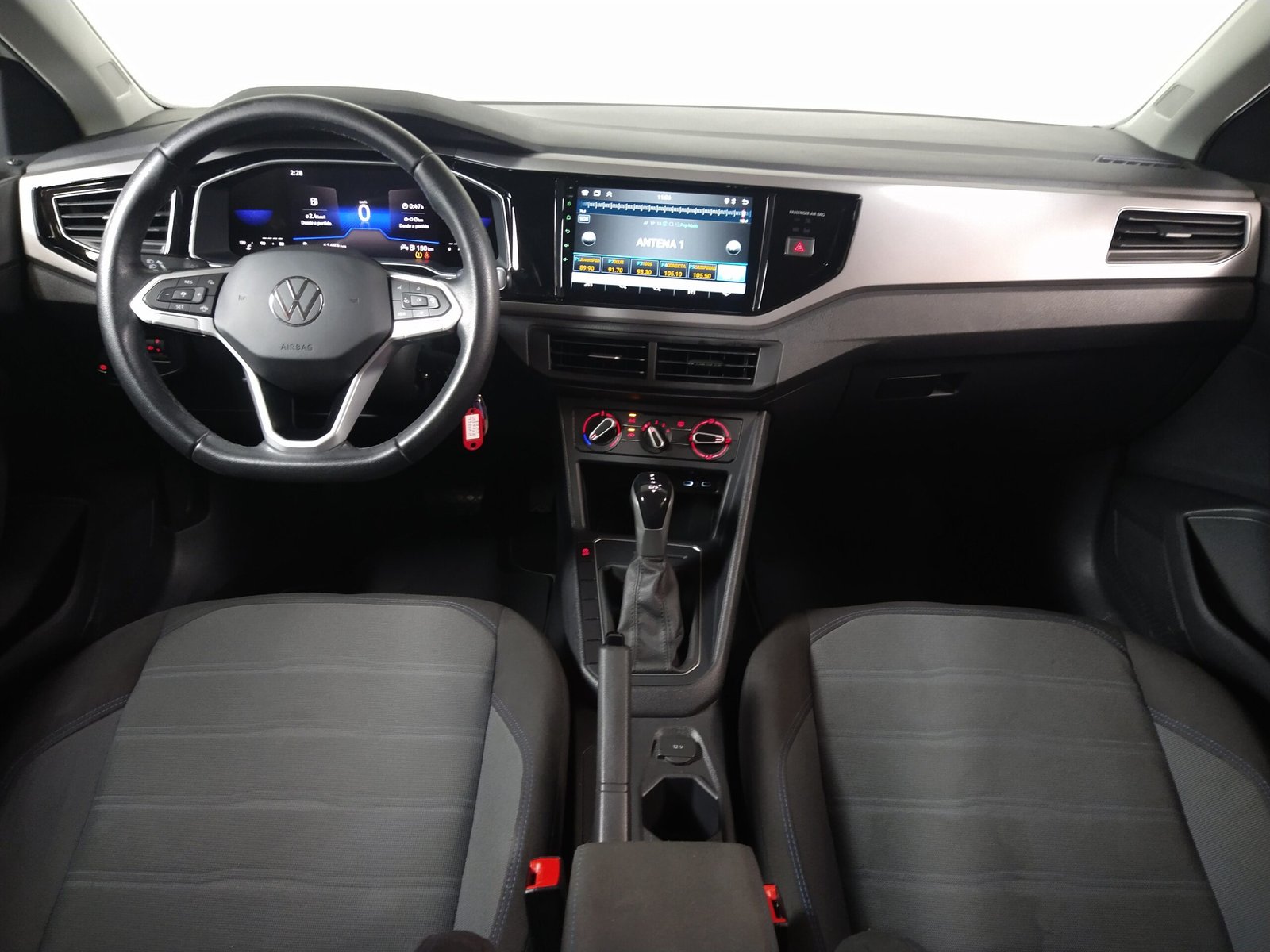 VOLKSWAGEN NIVUS COMFORTLINE 1.0 200 TSI AUTOMÁTICO 4P FLEX. - Imagem 13