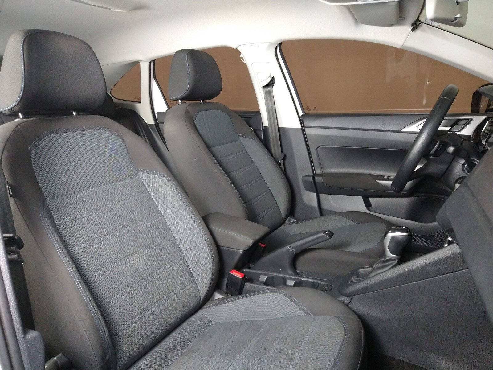 VOLKSWAGEN NIVUS COMFORTLINE 1.0 200 TSI AUTOMÁTICO 4P FLEX. - Imagem 14