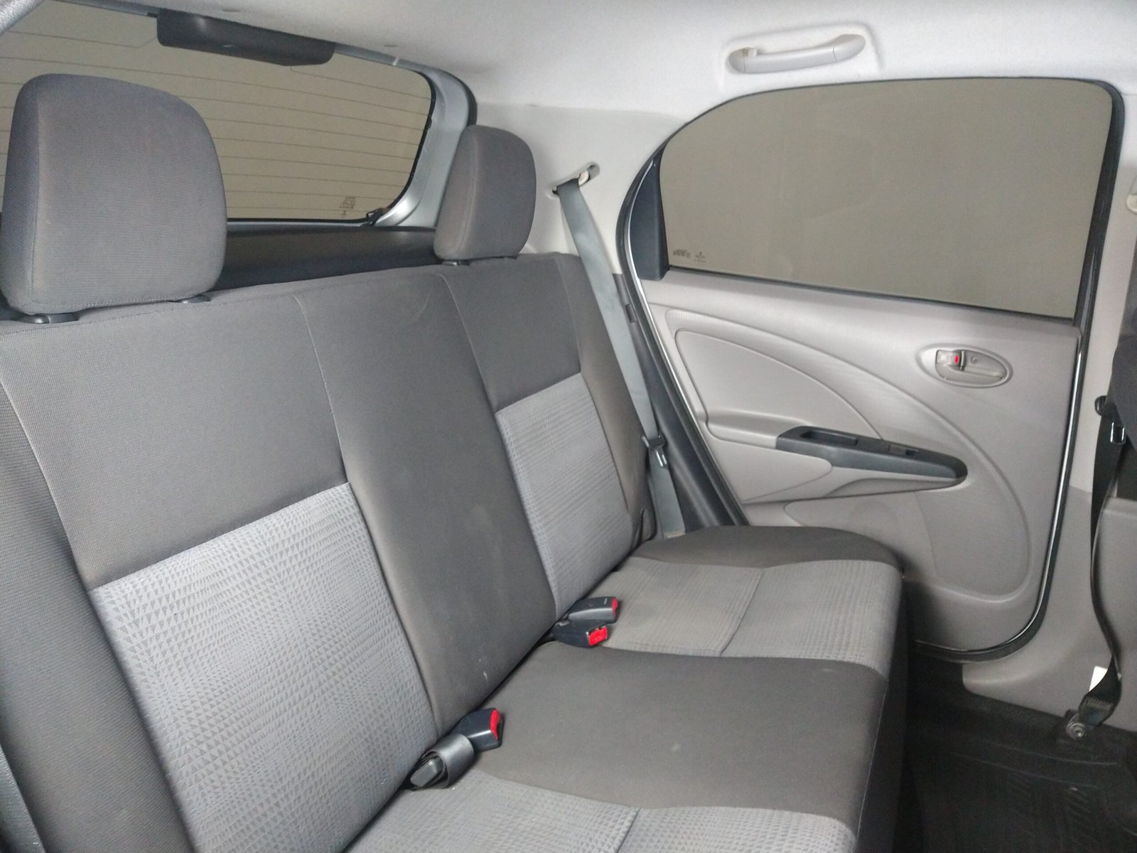 TOYOTA ETIOS 1.3 XS FLEX 4P MANUAL. - Imagem 15