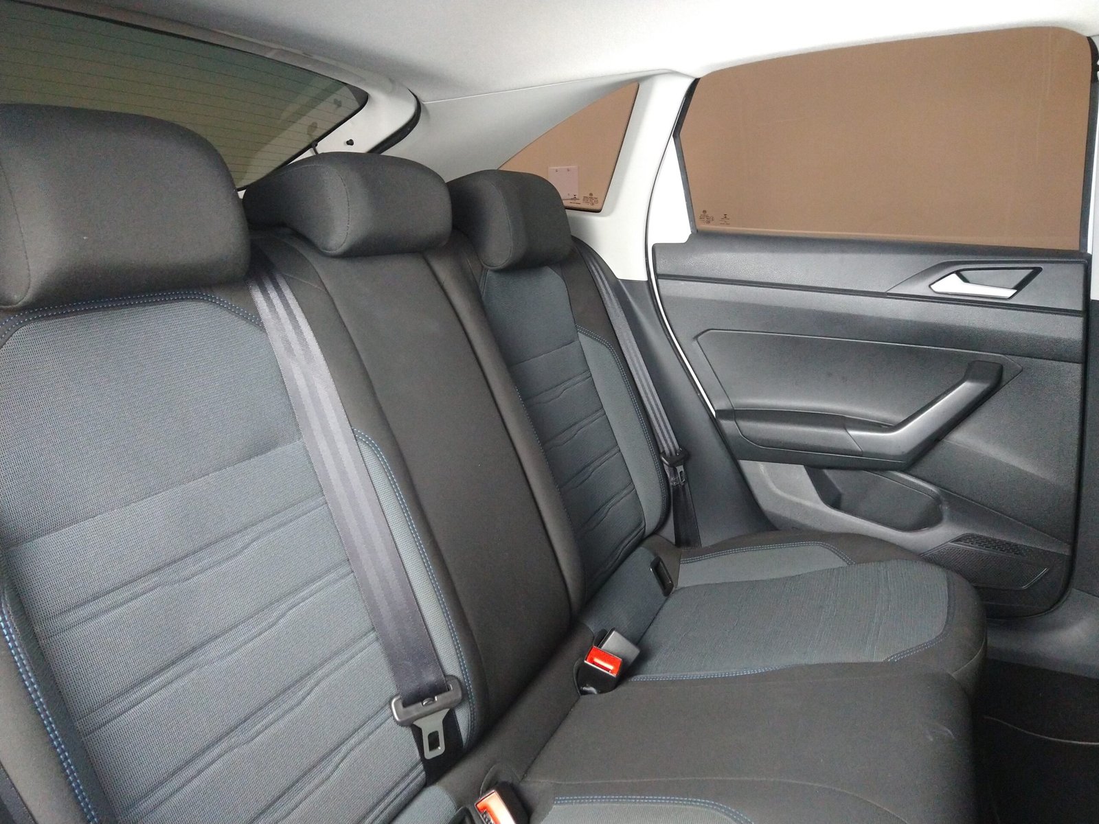 VOLKSWAGEN NIVUS COMFORTLINE 1.0 200 TSI AUTOMÁTICO 4P FLEX. - Imagem 21