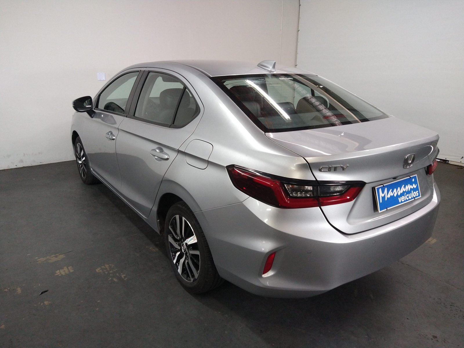 HONDA CITY1.5 i-VTEC SEDAN TOURING CVT FLEX 4 PORTAS - Imagem 27