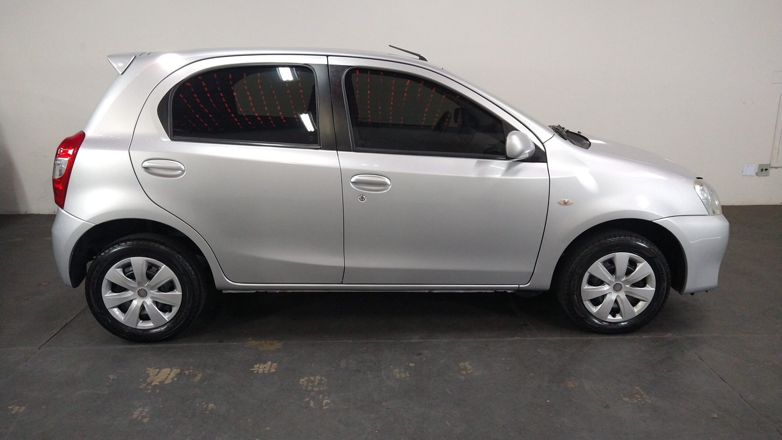 TOYOTA ETIOS 1.3 XS FLEX 4P MANUAL. - Imagem 22