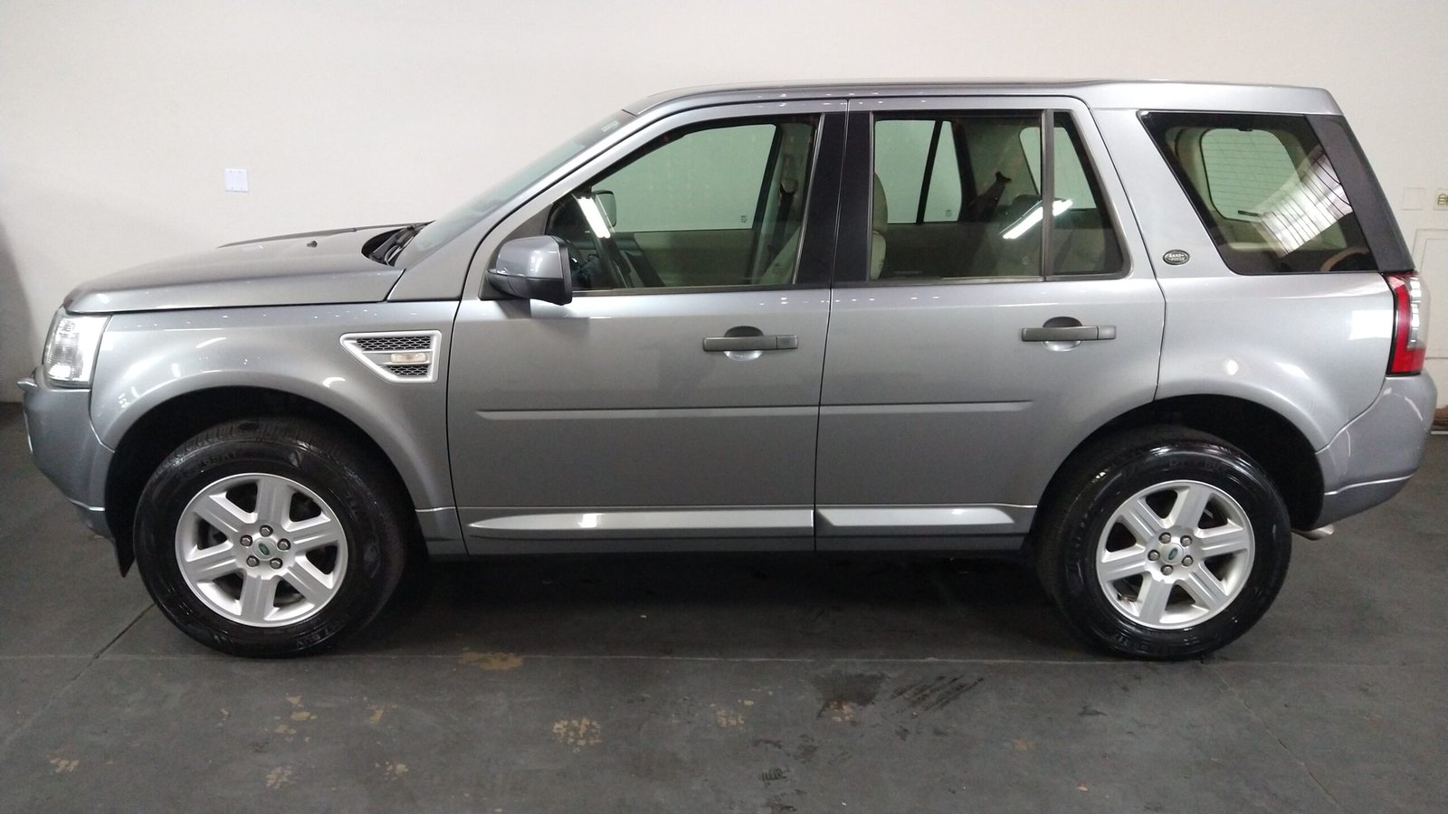 LAND ROVER FREELANDER 2 SD4 2.2 S 4X4 AUTOMÁTICO DIESEL. - Imagem 24