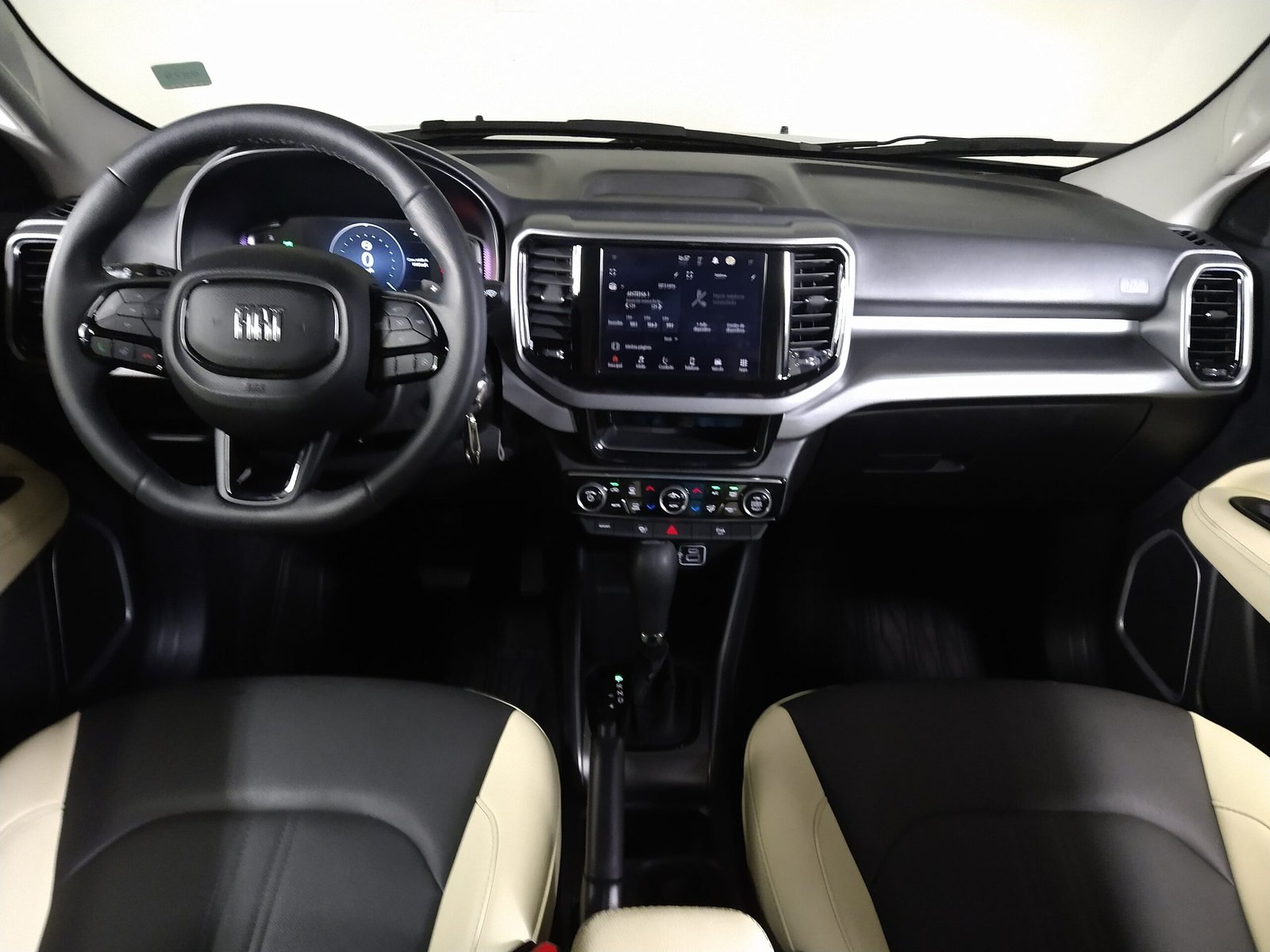 FIAT TORO FREEDOM TURBO T270 FLEX 4P AUTOMÁTICO - Imagem 14