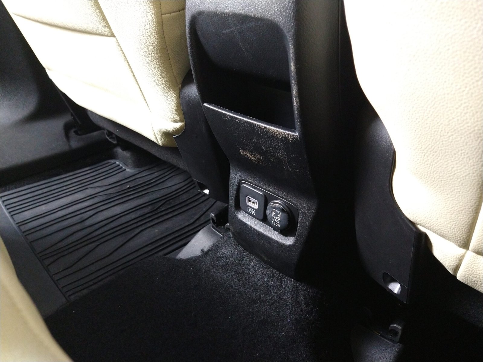 FIAT TORO FREEDOM TURBO T270 FLEX 4P AUTOMÁTICO - Imagem 24