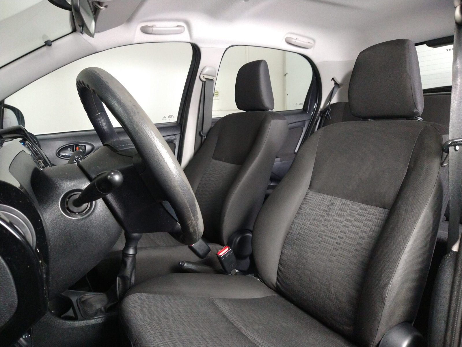 TOYOTA ETIOS HATCH 1.3 X FLEX 4P MANUAL. - Imagem 16