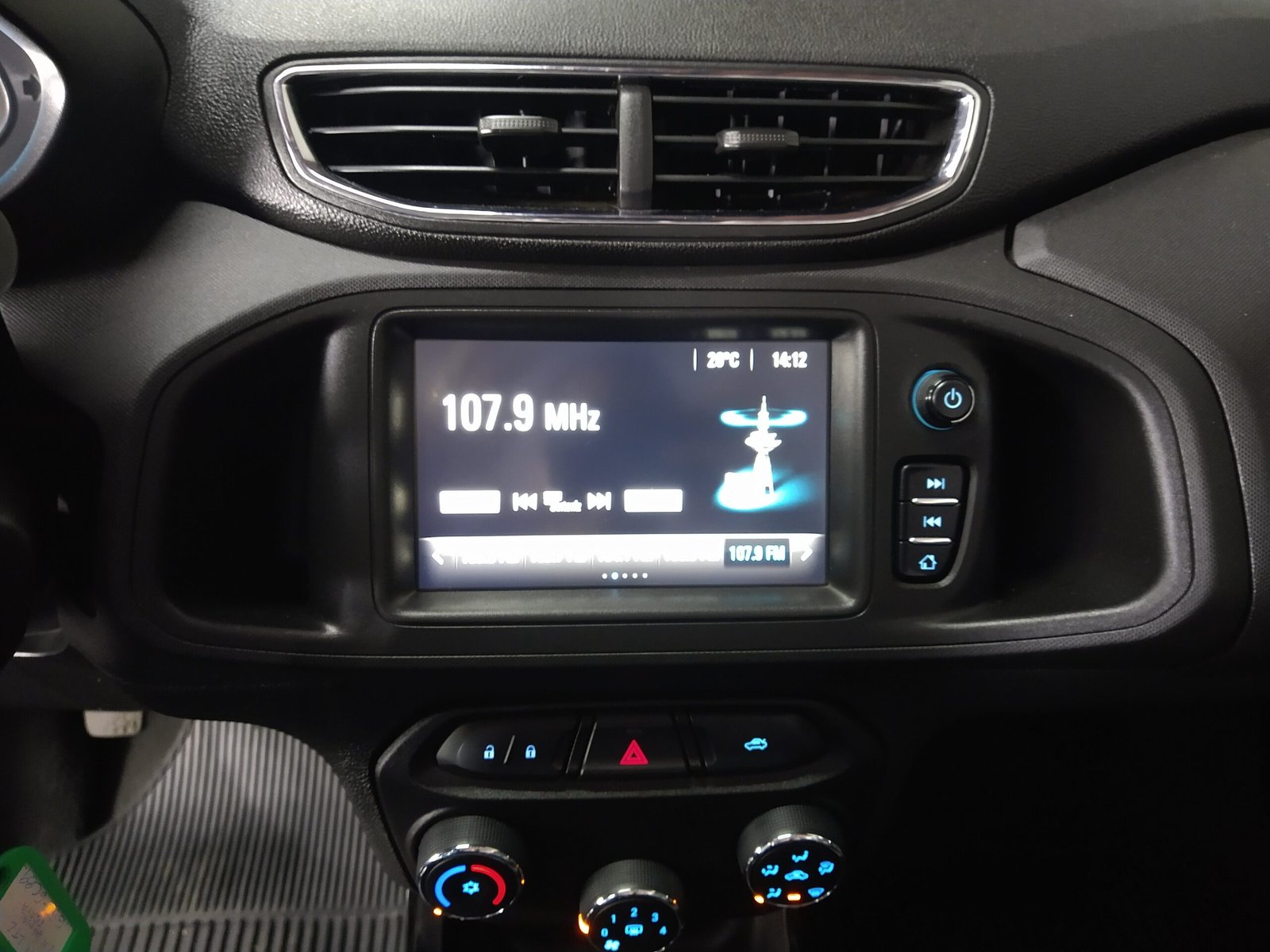 CHEVROLET ONIX LTZ 1.4 FLEX 4P MANUAL. - Imagem 12