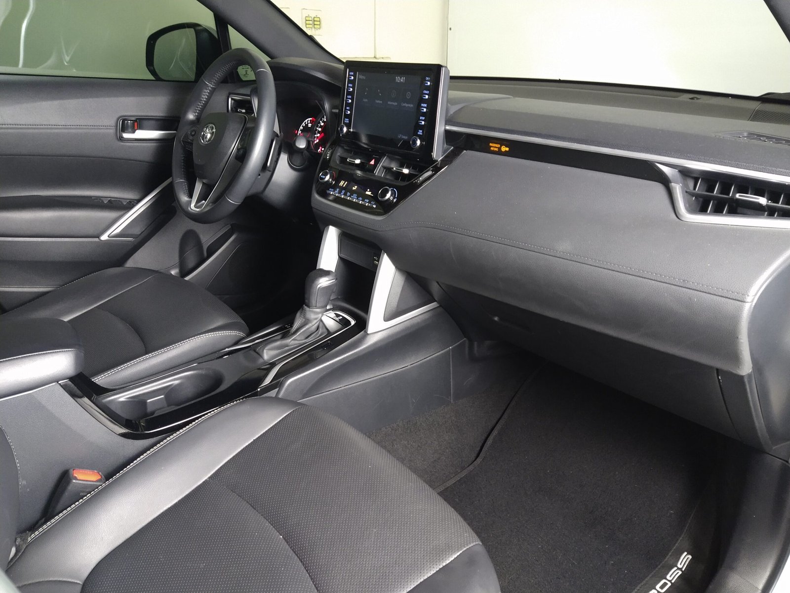 TOYOTA COROLLA CROSS 2.0 XRE FLEX 4P AUTOMÁTICO - Imagem 18