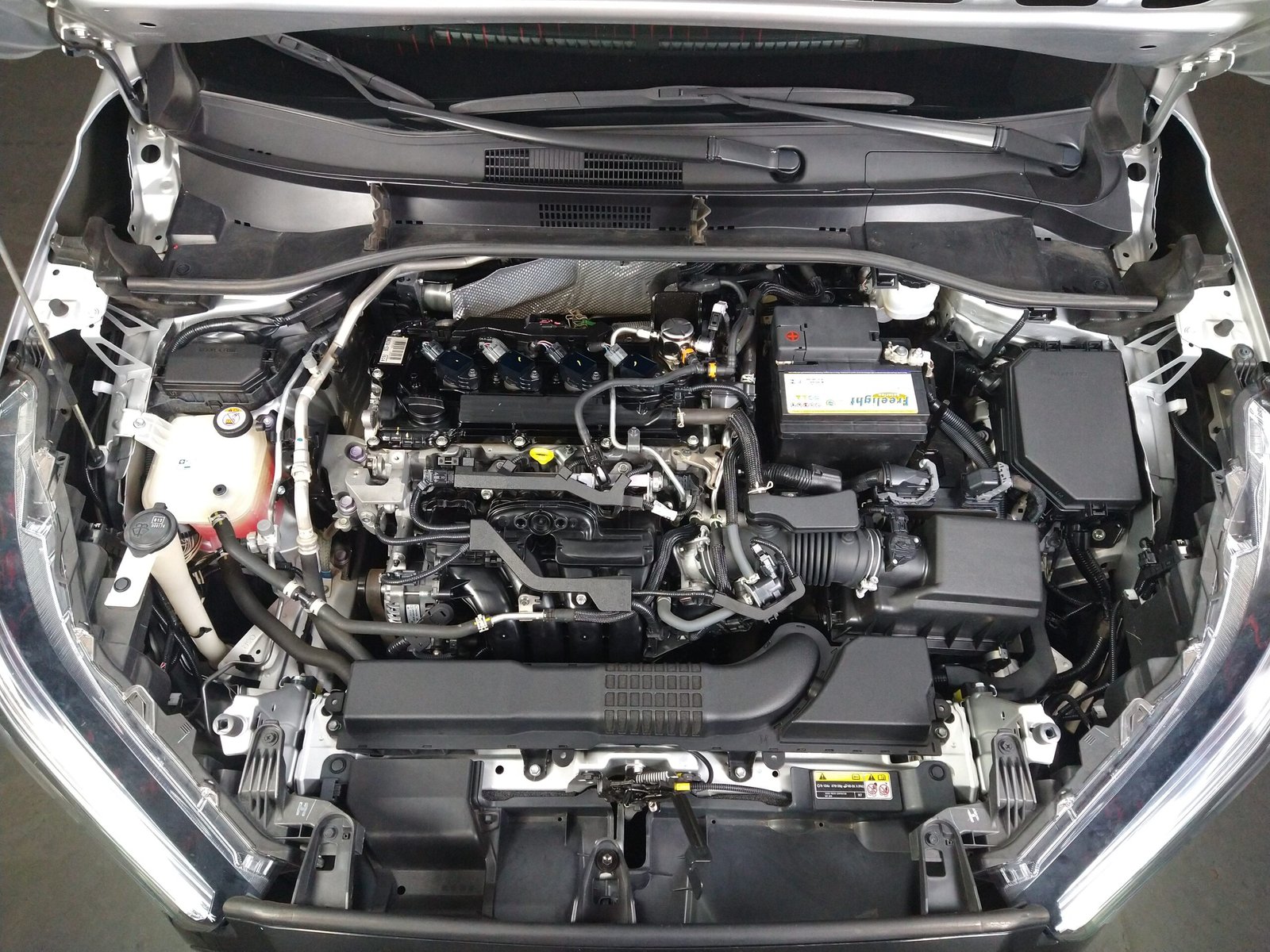 TOYOTA COROLLA CROSS 2.0 XRE FLEX 4P AUTOMÁTICO - Imagem 31
