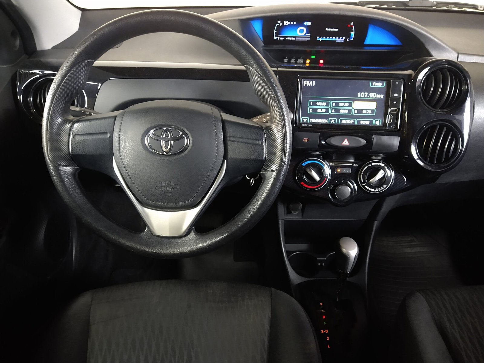 TOYOTA ETIOS 1.3 X FLEX 4P AUTOMÁTICO. - Imagem 5