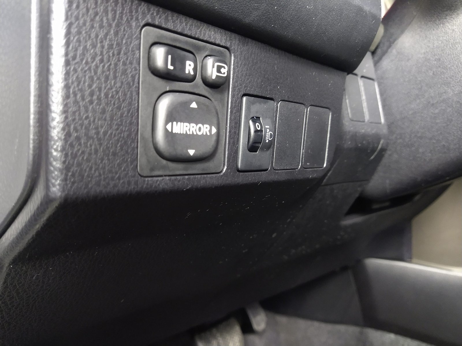 TOYOTA RAV 4 2.0 4X2 16V GASOLINA 4P. AUTOMÁTICO - Imagem 7