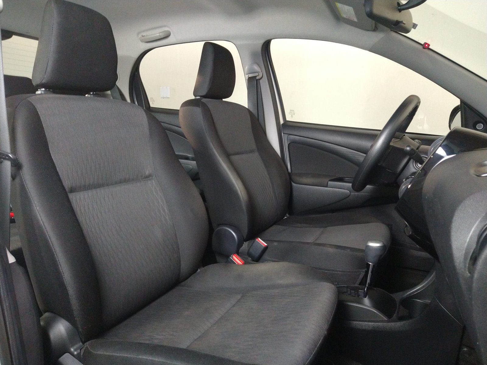TOYOTA ETIOS 1.3 X FLEX 4P AUTOMÁTICO. - Imagem 14