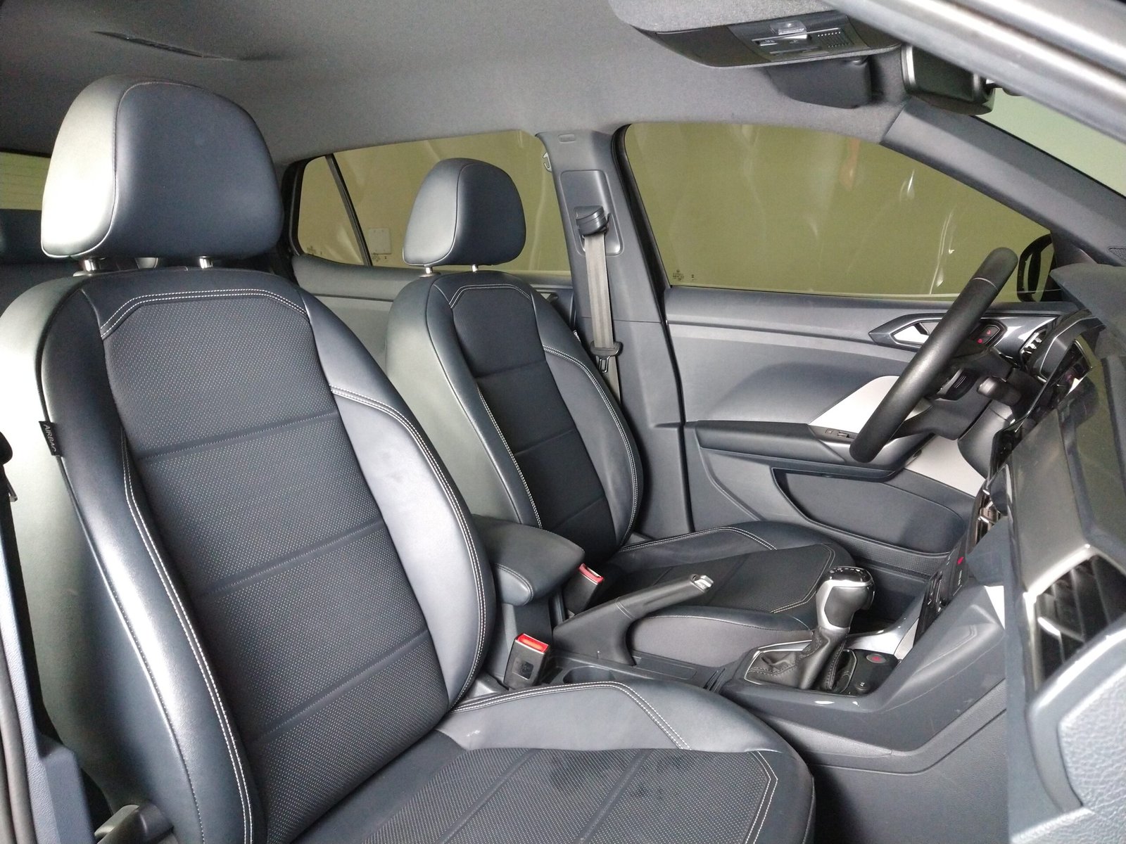 VOLKSWAGEN T-CROSS HIGHLINE 1.4 250 TSI AUTOMÁTICO FLEX - Imagem 16