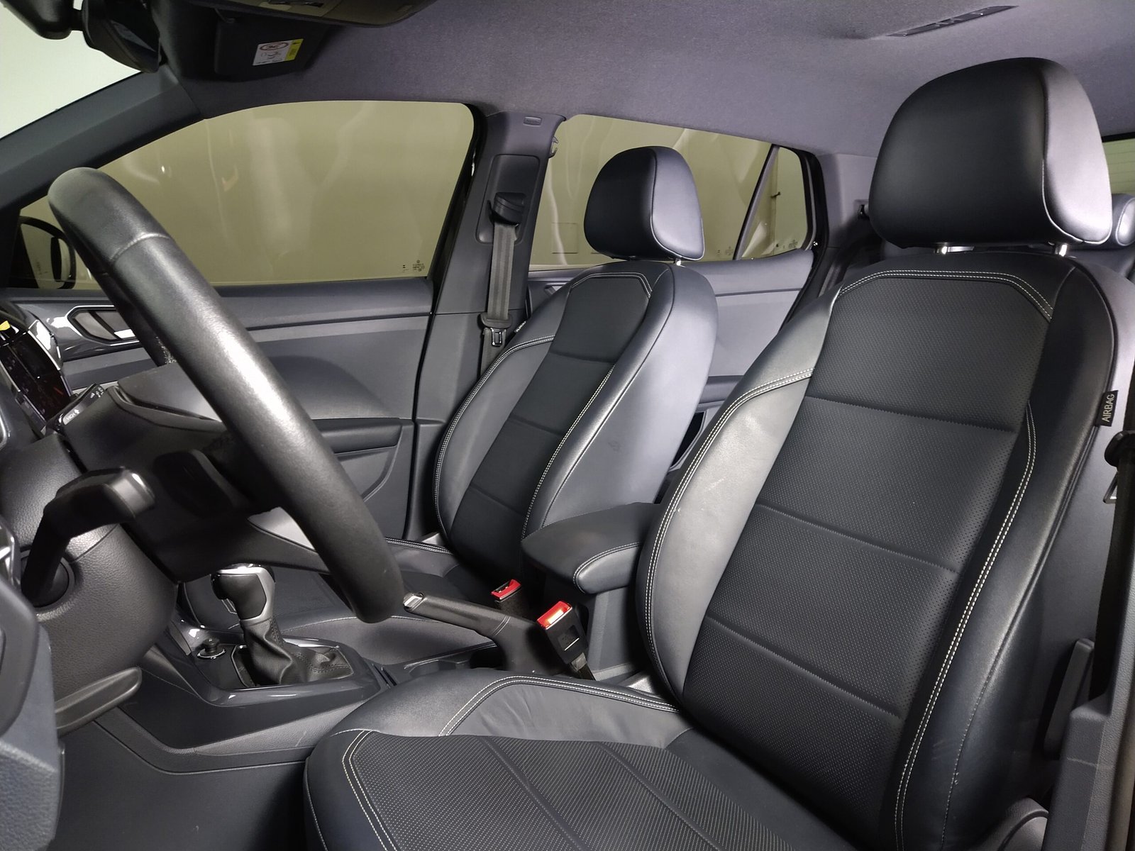 VOLKSWAGEN T-CROSS HIGHLINE 1.4 250 TSI AUTOMÁTICO FLEX - Imagem 19