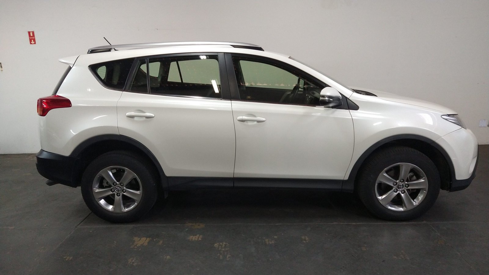 TOYOTA RAV 4 2.0 4X2 16V GASOLINA 4P. AUTOMÁTICO - Imagem 31