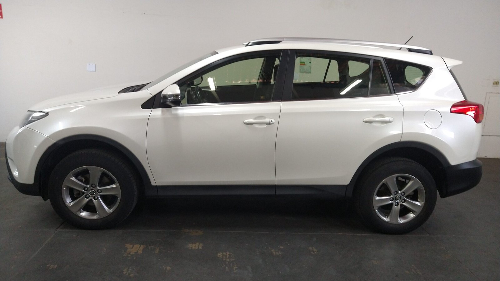TOYOTA RAV 4 2.0 4X2 16V GASOLINA 4P. AUTOMÁTICO - Imagem 32