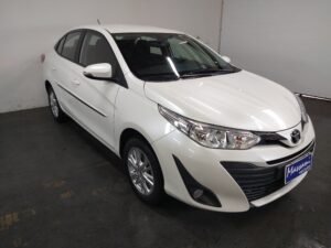 TOYOTA YARIS SEDAN XL 1.5 CVT AUTOMÁTICO FLEX