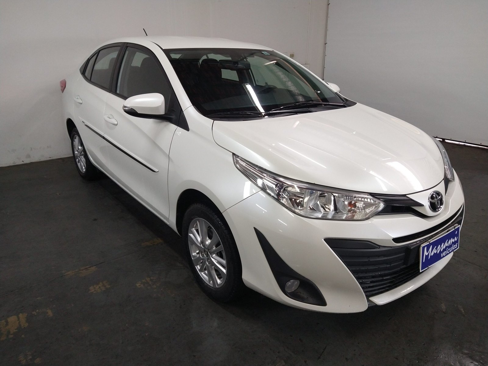 TOYOTA YARIS SEDAN XL 1.5 CVT AUTOMÁTICO FLEX - Imagem 2