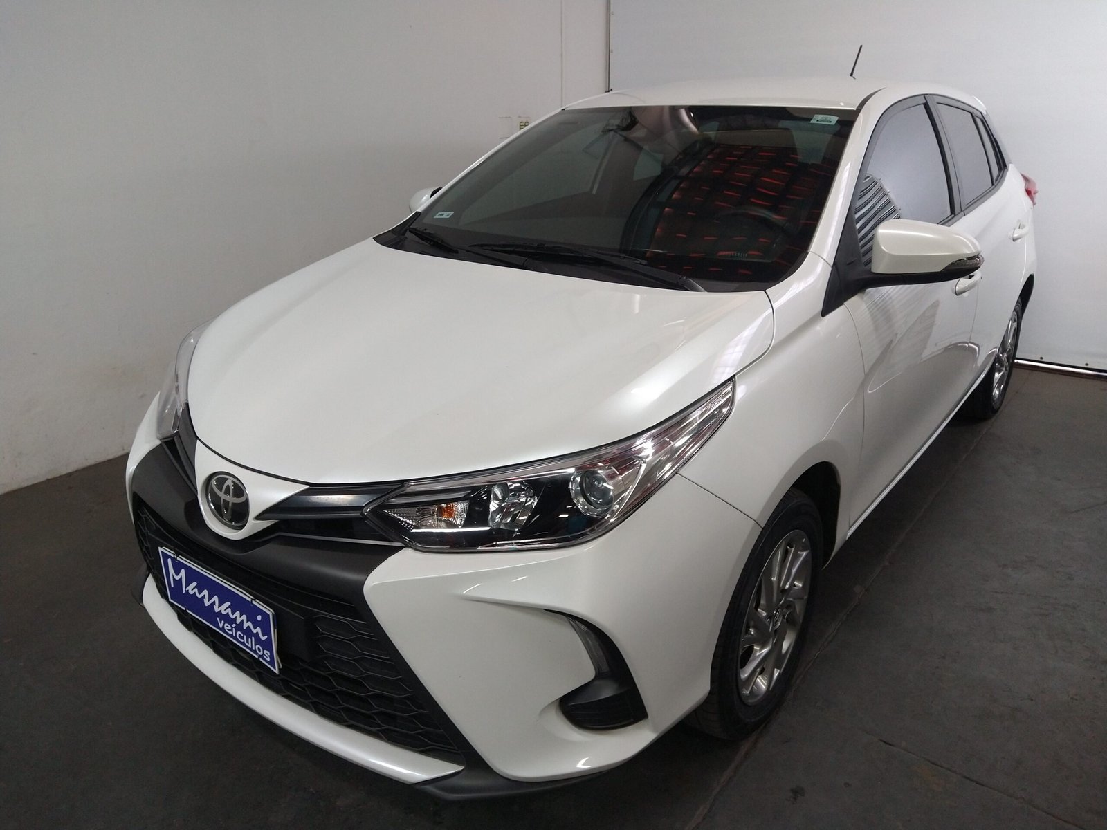 TOYOTA YARIS HATCH 1.5 XS FLEX 4P AUTOMÁTICO. - Imagem 3