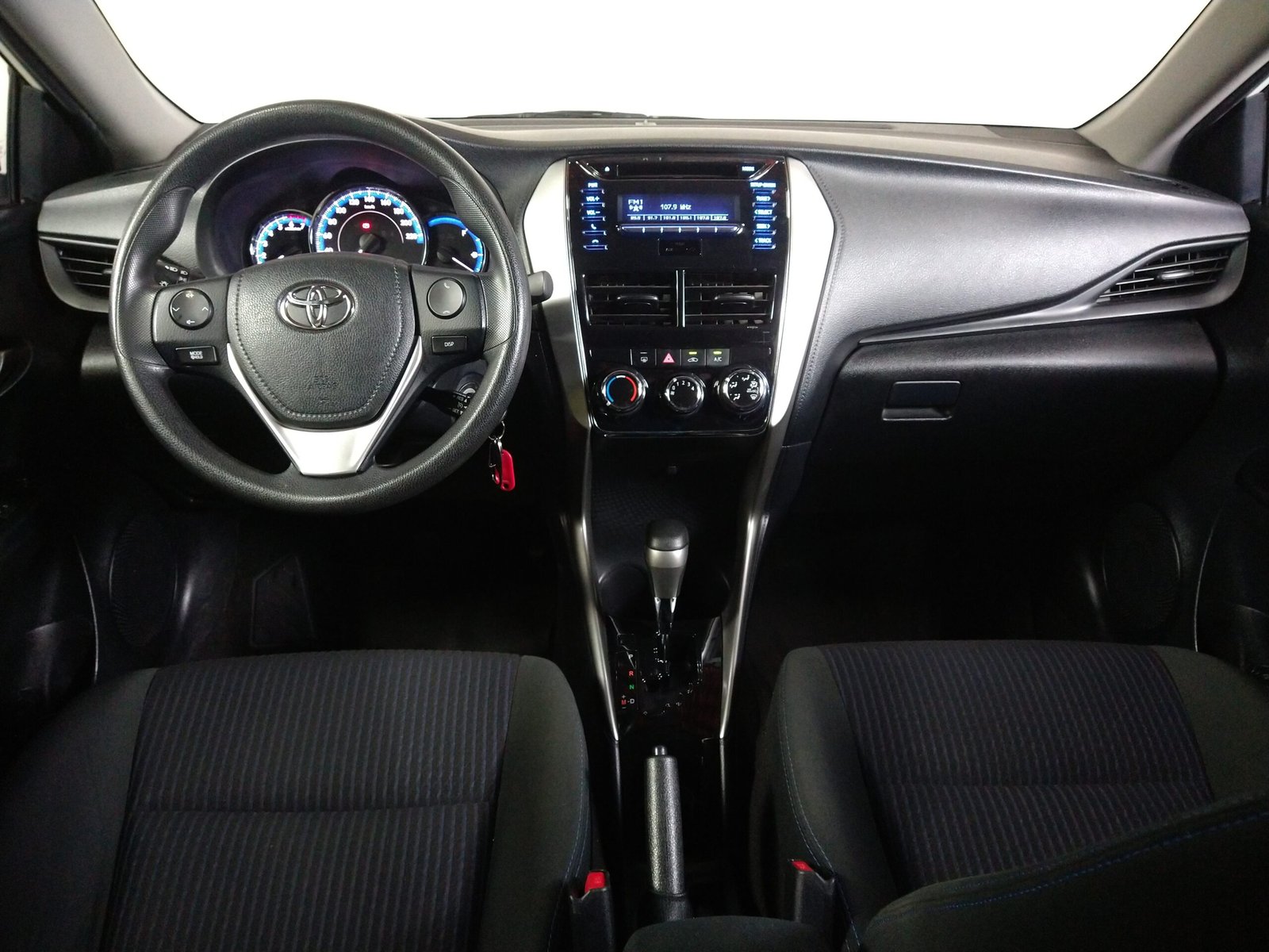 TOYOTA YARIS SEDAN XL 1.5 CVT AUTOMÁTICO FLEX - Imagem 15