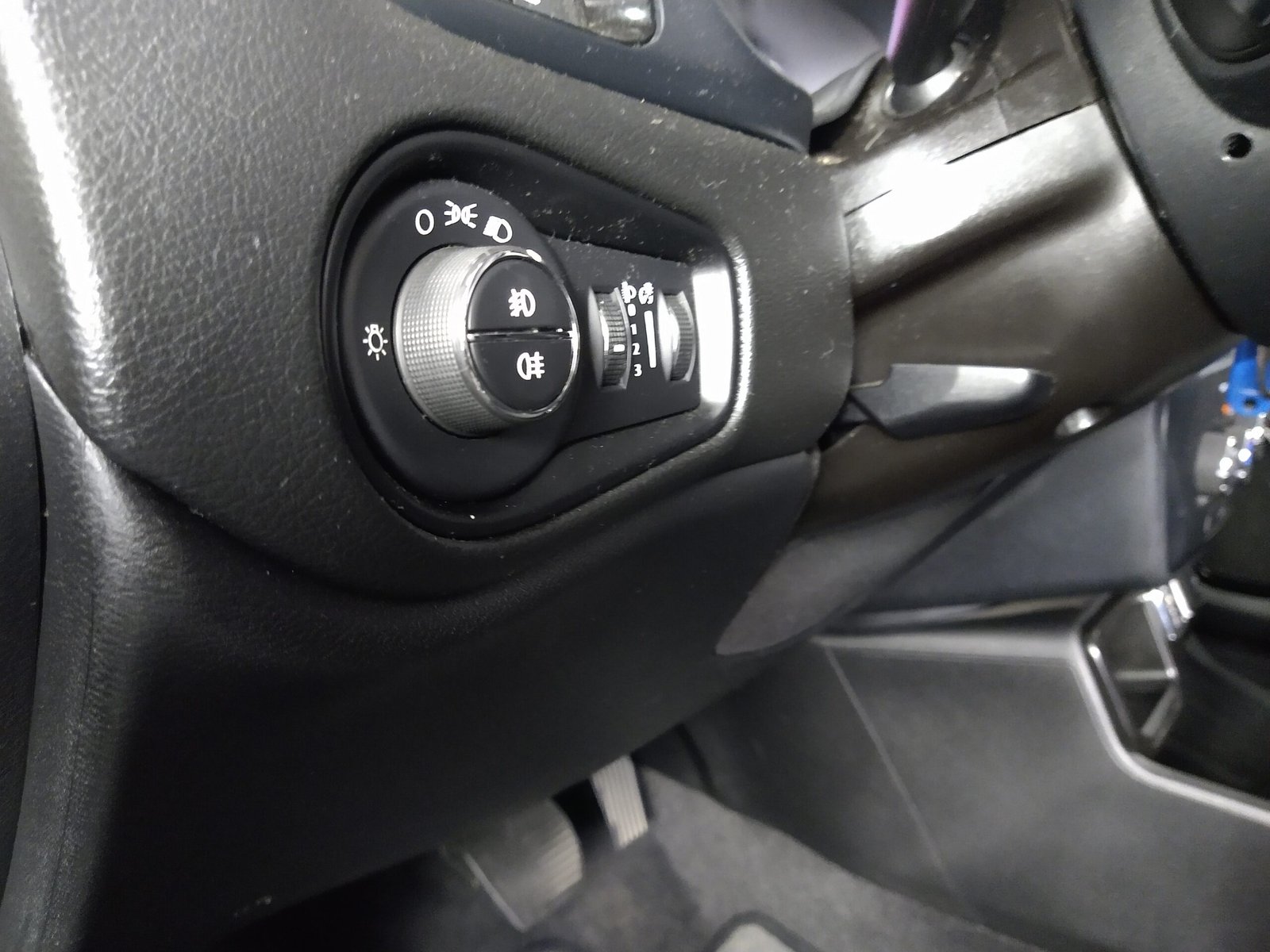 JEEP RENEGADE 1.8 SPORT FLEX 4P. AUTOMÁTICA - Imagem 7