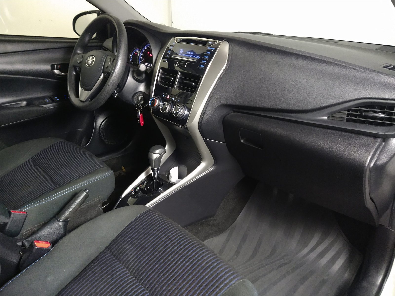 TOYOTA YARIS SEDAN XL 1.5 CVT AUTOMÁTICO FLEX - Imagem 17