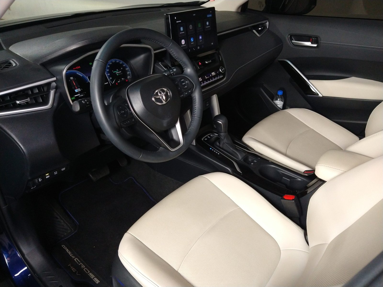 TOYOTA COROLLA CROSS 1.8 XRX FLEX HÍBRIDO 4P AUTOMÁTICO - Imagem 24