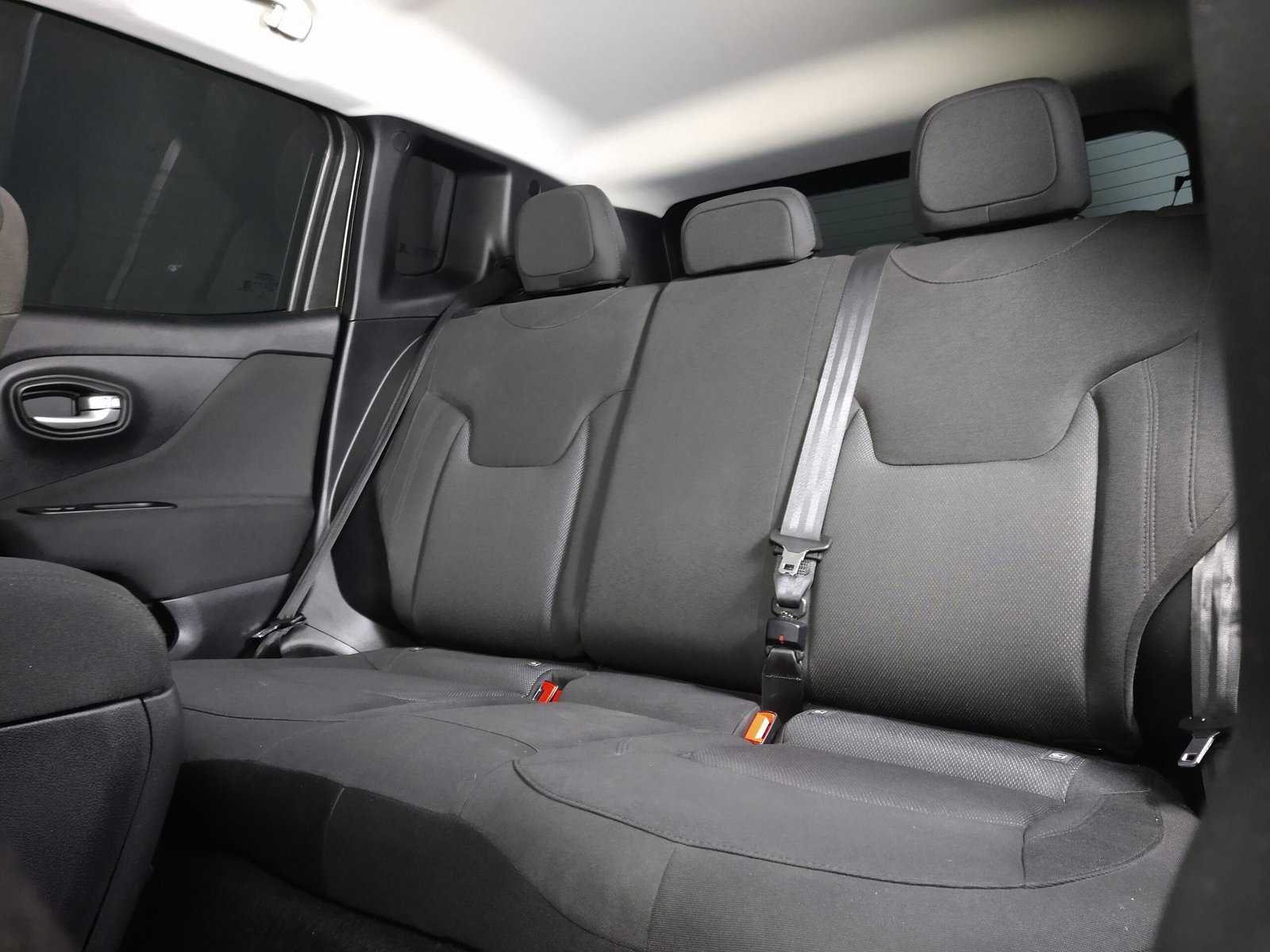 JEEP RENEGADE 1.8 SPORT FLEX 4P. AUTOMÁTICA - Imagem 24